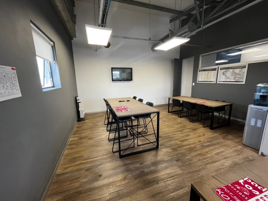 To Let commercial Property for Rent in Bo Oakdale Western Cape